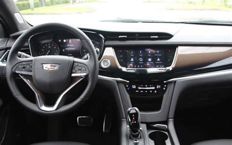 Cadillac XT6 Sport 2021 | SUV Drive