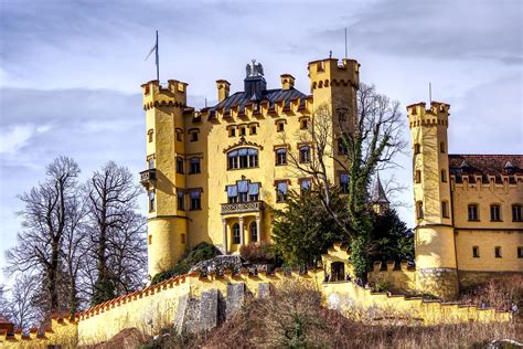 Hohenschwangau Castle Feet - Free photo on Pixabay - Pixabay