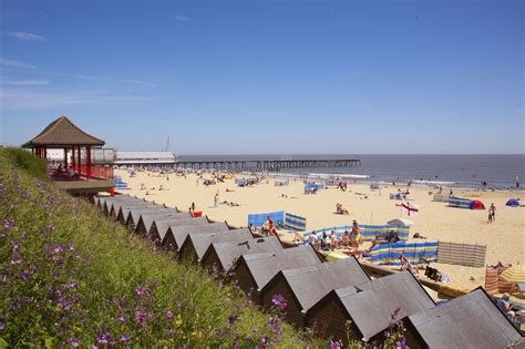 Lowestoft Beach North of Claremont Pier | Visit Suffolk