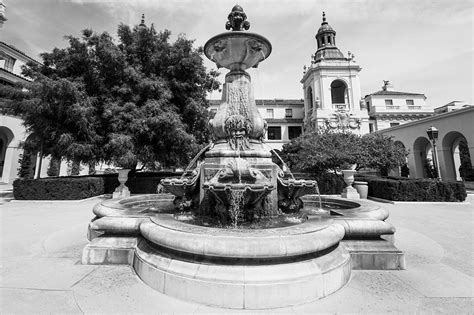 Pasadena - Architecture Walkaround on Behance