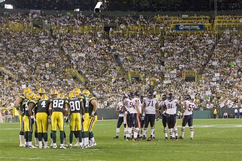 Packers vs. Bears Week 15 Game Primer: Kickoff time, TV map, tickets ...