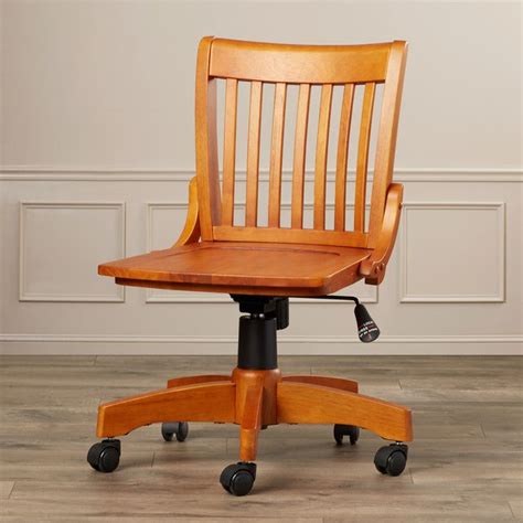 Murrin Fairport Bankers Chair - Stylish and Comfortable