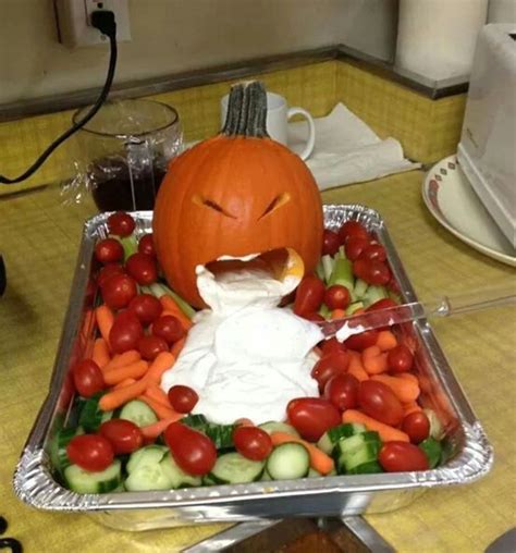 Plat Halloween, Easy Halloween Party Food, Halloween Party Appetizers, Halloween Dishes ...