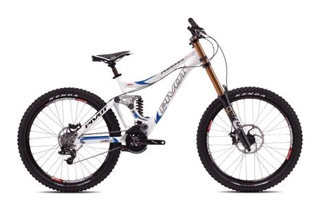 Pivot Phoenix DH Mountain Bike Reviews | Mountain Bike Reviews ...