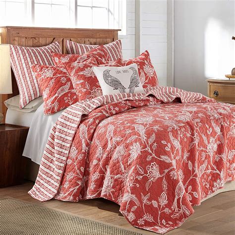 Levtex Home - Tanzie Red Quilt Set - King Quilt + Two King Pillow Shams ...