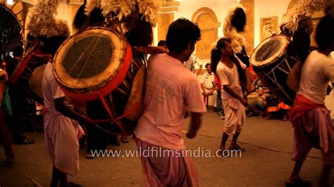 Dhak : Kolkata Durga puja - YouTube