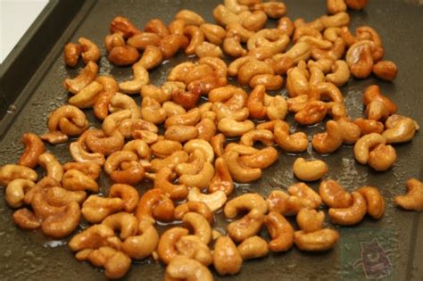 Cinnamon Roasted Cashews Recipe