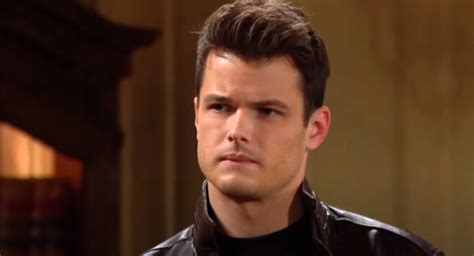 The Young And The Restless Star Michael Mealor Reveals His New Look ...