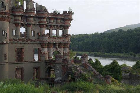 Bannerman Castle, Pollepel Island, New York- Visitable via Tour | Abandoned houses, Abandoned ...