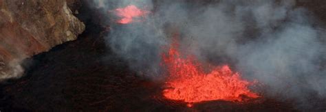 Hawaii's Kīlauea Volcano erupts, creates lake of lava