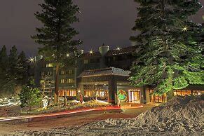 Hotel Tahoe Seasons Resort, South Lake Tahoe, United States of America - Lowest Rate Guaranteed!