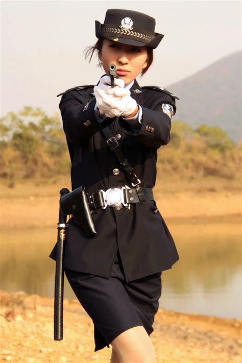 The Uniform Girls: [PIC] China Chinese policewoman uniforms 4