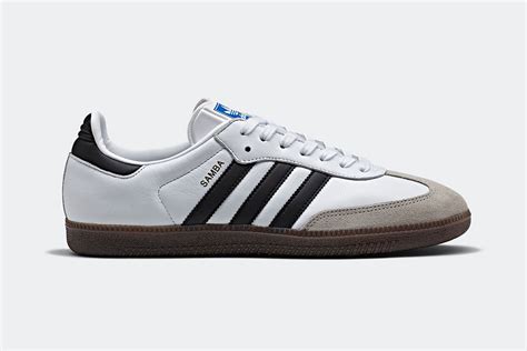 adidas' New Sambas Keep it Old School | Old school adidas shoes, Adidas originals, Adidas