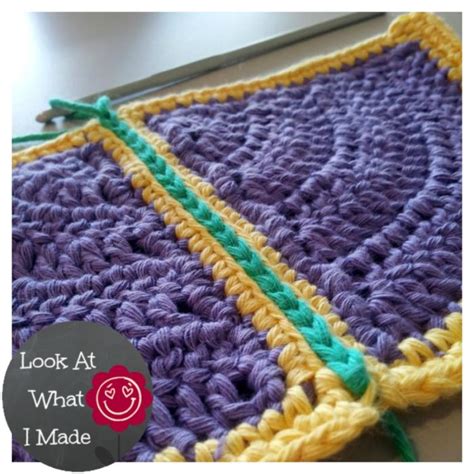 How to Join Crochet Squares - Completely Flat "Zipper" Method ⋆ Look At ...