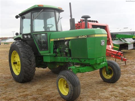 Deere 4040: Specs, Engine, Transmission, Dimensions