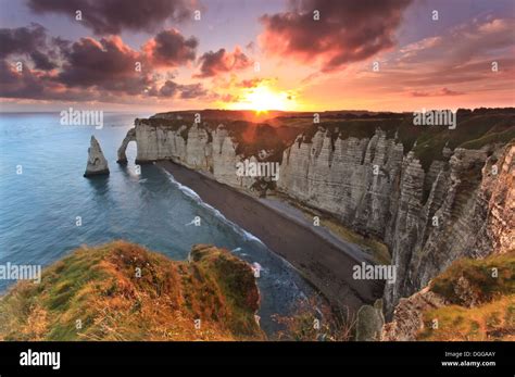 Sunrise over Etretat, France Stock Photo - Alamy