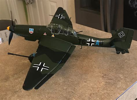 Stuka Dive Bomber Ju87G-1 -- Plastic Model Airplane Kit -- 1/48 Scale -- #855270 pictures by ...