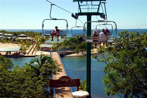 Roatan (Isla Roatan), Bay Islands, Honduras Cruise Port - Cruiseline.com