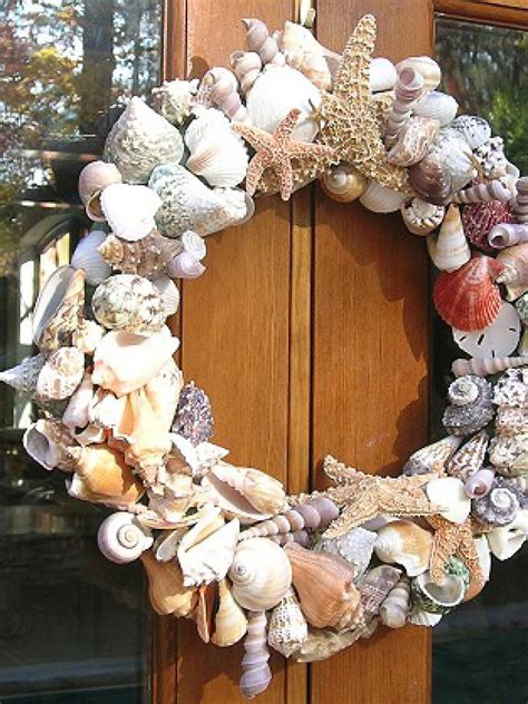 Shell Wreath | HGTV