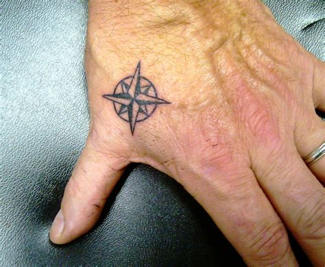 Collin Kasyan's Tattoo Portfolio: Tattoo; Compass Rose, on Hand