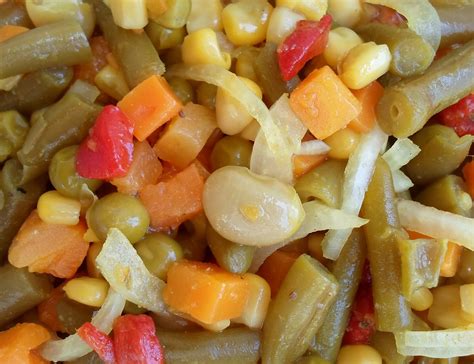 Happier Than A Pig In Mud: Quick Pickled Mixed Vegetable Salad with Turmeric