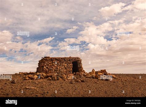 Sahara desert scenes Stock Photo - Alamy