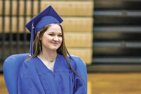 Chester County High School celebrates early graduation of classmate joining military – Chester ...