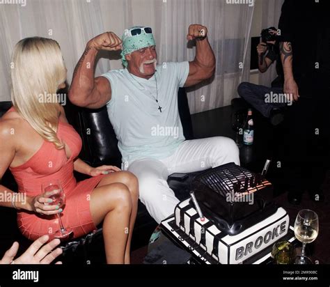 Hulk hogan wife jennifer mcdaniel hi-res stock photography and images - Alamy