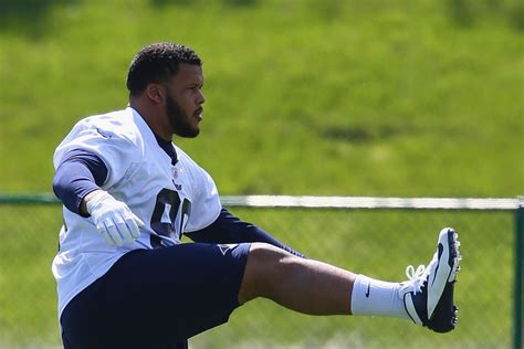 LA Rams DT Aaron Donald On Potential Training Camp Holdout: “We’ll See ...