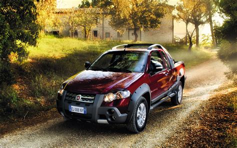 Fiat Launches Special-Edition Strada Lumberjack Pickup