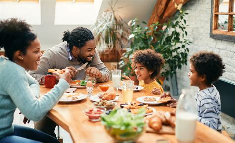 Families who eat together report less stress: survey – The Hill