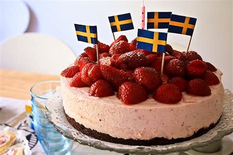 Swedish Stereo: Happy Birthday, Swedish Stereo!