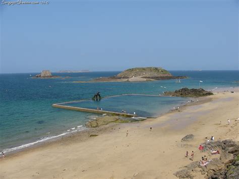 St-Malo. The local beach.