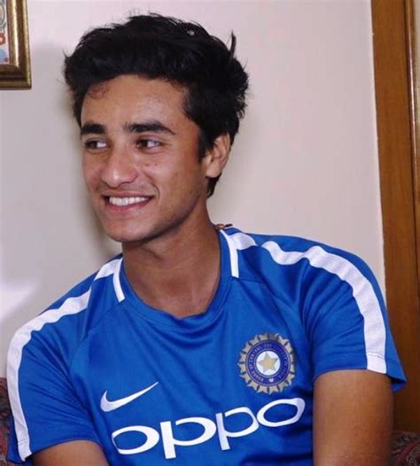 Abhishek Sharma (Cricketer) Height, Age, Girlfriend, Family, Biography & More » StarsUnfolded