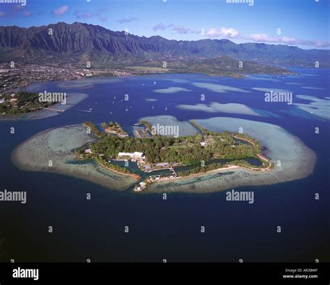 Coconut Island Kaneohe Bay Oahu Hawaii Stock Photo - Alamy