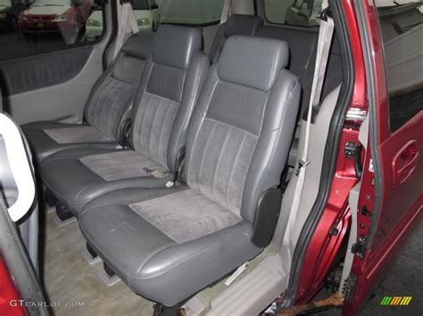 2002 Chevrolet Venture Warner Brothers Edition interior Photo #41065803 | GTCarLot.com