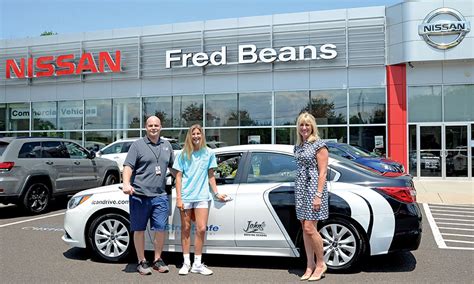 Dealer Fred Beans partners with driving school | Automotive News