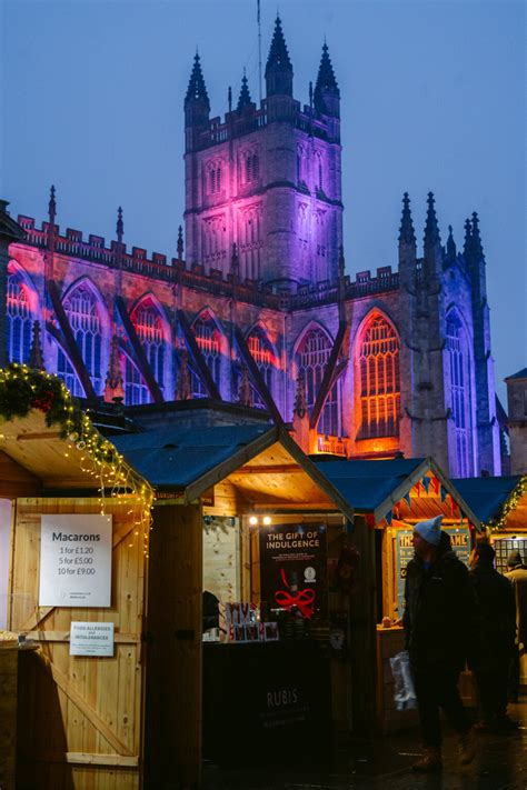 The 13 Best Christmas Markets in England (And Top Festive Days Out!)