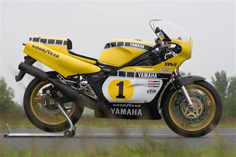 RD 500 Kenny Roberts Replica Ducati, Yamaha, Kenny Roberts, Arad ...