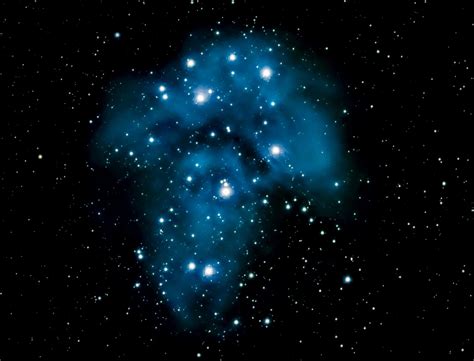 Pleiades Star Cluster - AKA The Seven Sisters : r/Astronomy