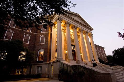 Southern Methodist University Online Degree Program Partnership | 2U