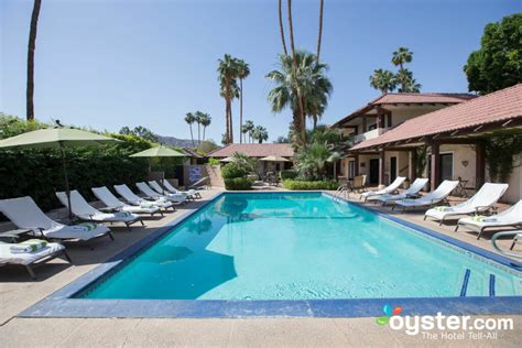 Hotel California Review: What To REALLY Expect If You Stay