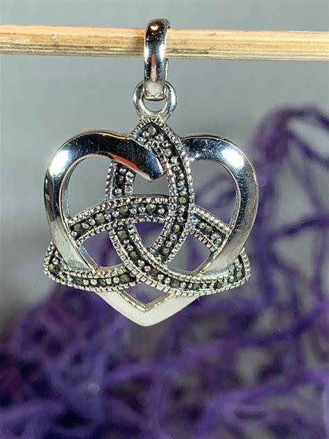 Love Knot Necklace, Celtic Jewelry, Irish Jewelry, Celtic Knot Necklace ...