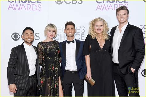 'Baby Daddy' Cast Finally Wins at People's Choice Awards 2017! | Photo ...