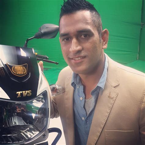 MS Dhoni never fails to experiment with his hairstyle. Here's the proof; See pics | Cricket News