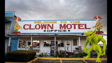 Inside the Haunted Clown Motel, Tonopah, Nevada - YouTube