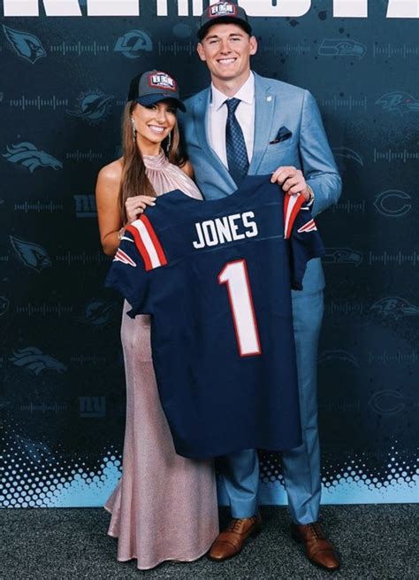 Mac Jones' girlfriend hit with 'GOAT' comments on Instagram