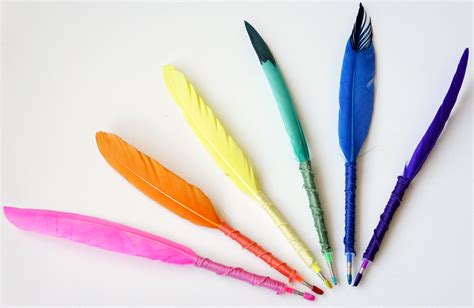 i d l e w i f e : DIY: wrapped feather gel pens