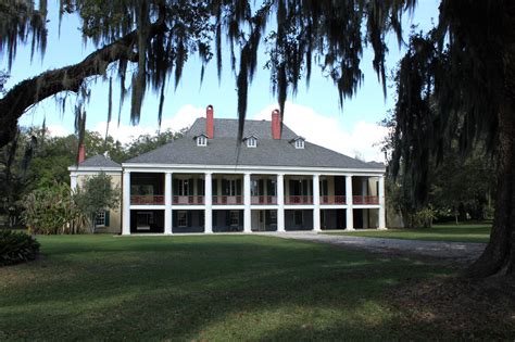 Destrehan Plantation Guided Tour in Louisiana in New Orleans: Book Tours & Activities at Peek.com