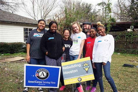 APSU Students volunteer during winter break - Clarksville Online - Clarksville News, Sports ...